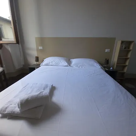 Homely Studio Flat 10 Minutes From The City Centre Florence Exterior photo