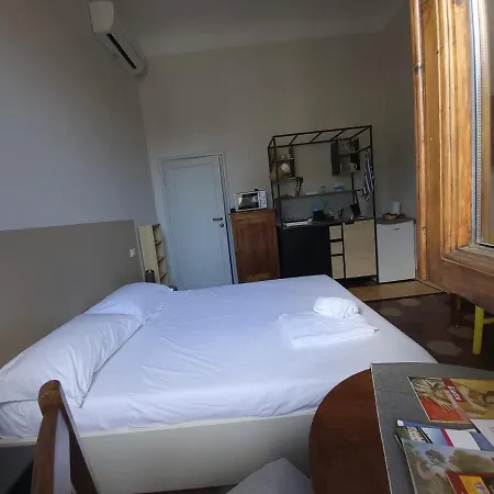 Homely Studio Flat 10 Minutes From The City Centre Florence Exterior photo